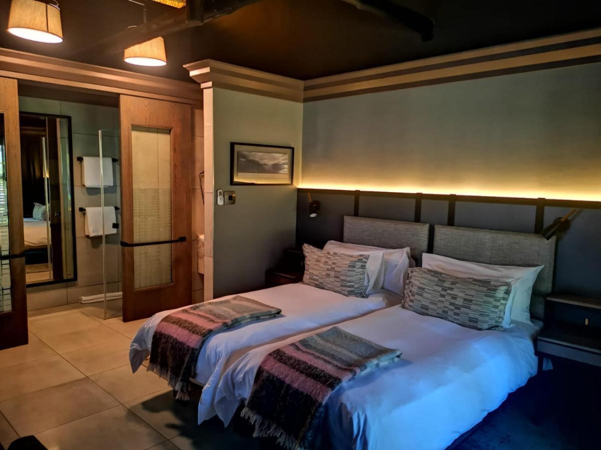 Mokuti Etosha Villa Namutoni Dış mekan fotoğraf