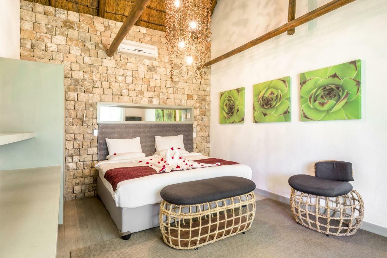 Mokuti Etosha Villa Namutoni Dış mekan fotoğraf